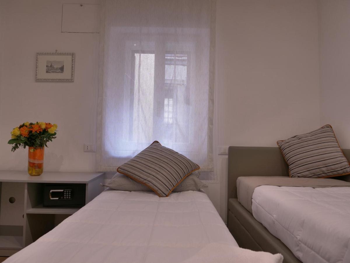 Helmirage Trevi Suite Rome Exterior photo