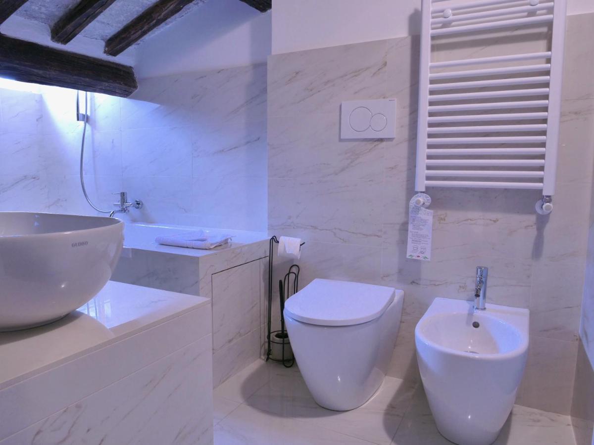 Helmirage Trevi Suite Rome Exterior photo