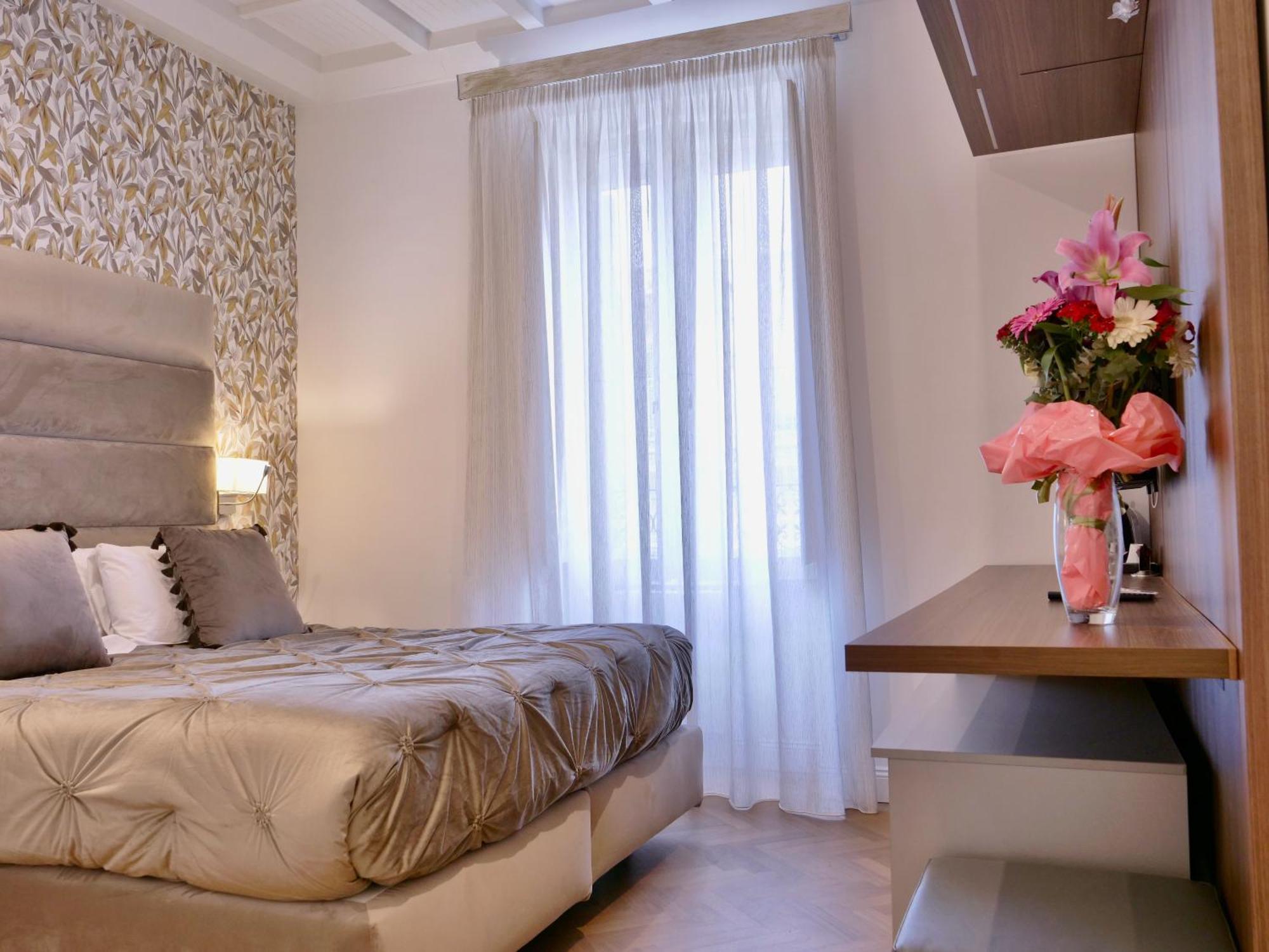 Helmirage Trevi Suite Rome Exterior photo